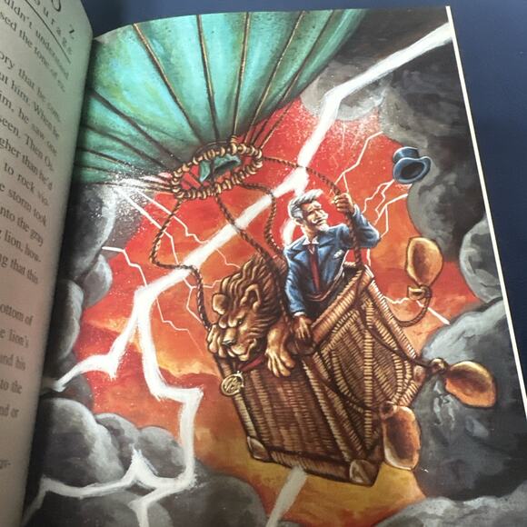 The Lion of Oz and the Badge of Courage by Roger S. Baum 1st Edition Signed - Picture 5 of 7